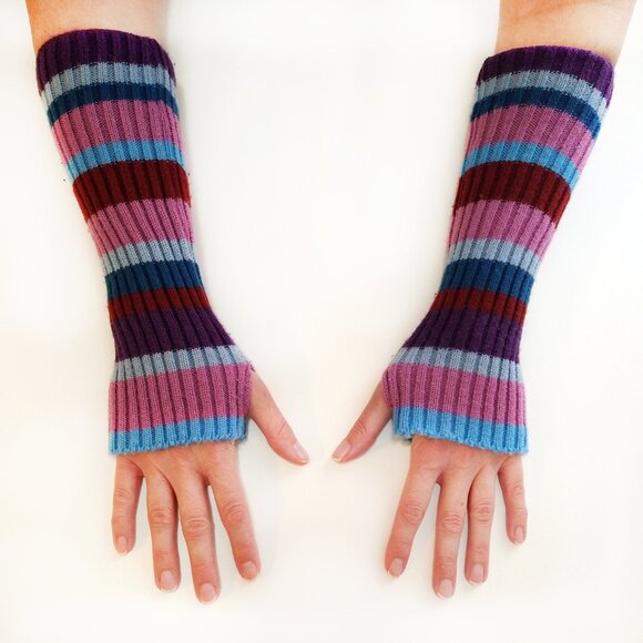 Y2K Striped Fingerless Arm Warmer Sleeves with Thumb Hole, Stretchy, Cozy - Picture 1 of 5